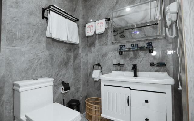 Отель Bogishamol