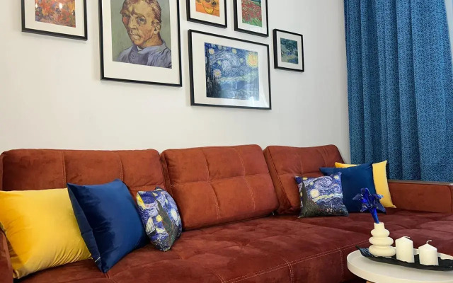 Dvukhkomnatnye Van Gog Ryadom S Arbatom Apartments