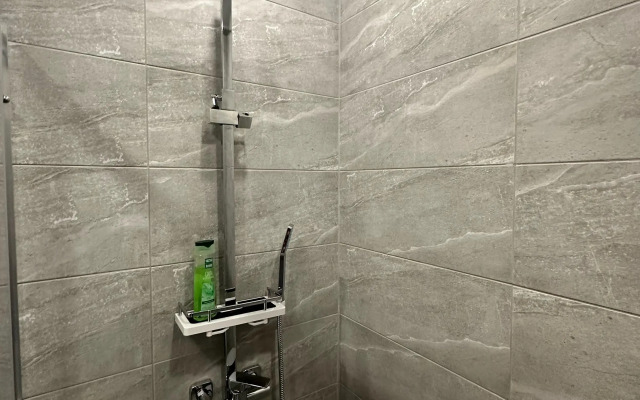 Na Zavelichenskoy Ulitse 24 Flat