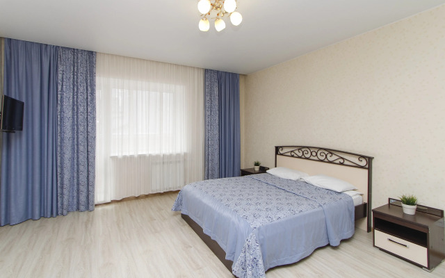 Апартаменты с двуспальной кроватью и кухонной зоной №303