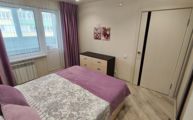 Апартаменты Комфортная евро-трехкомнатная квартира