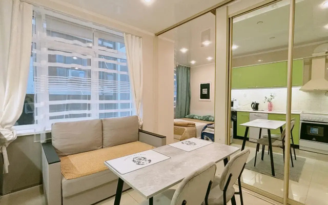 Na Tsvetochnoy 44/3 Apartments