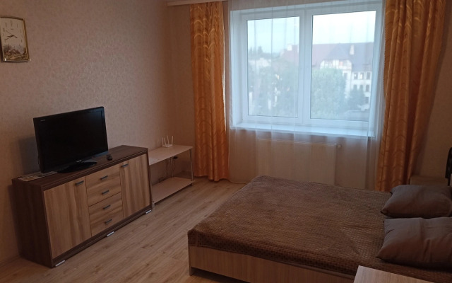 Апартаменты на Зои Космодемьянской 1