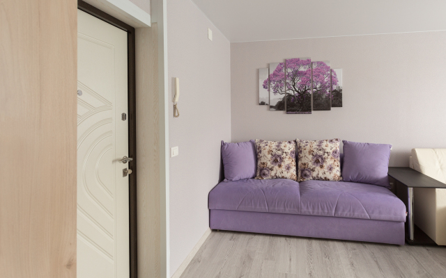 Zhivi Uyutno Vsyo Ryadom Apartments