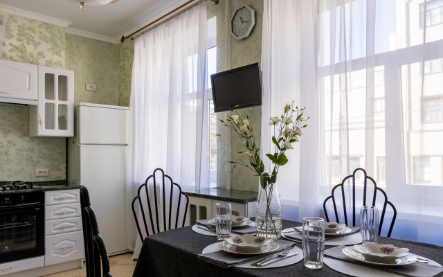 Апартаменты Aristocrat Flat