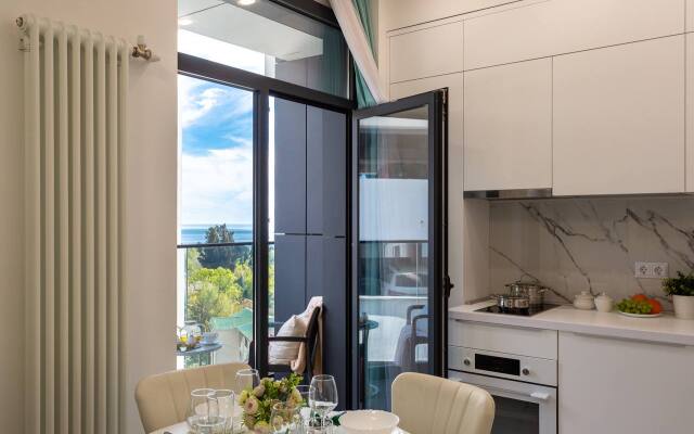 Lamare, Zhk Festivalny Apartments