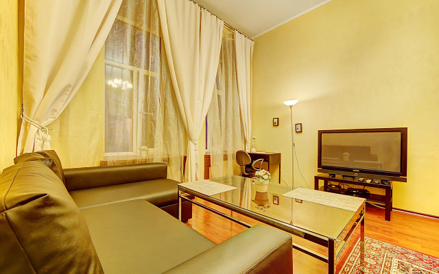 Апартаменты Сутки Петербург Невский 65