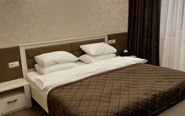 Hotel ARAVANA