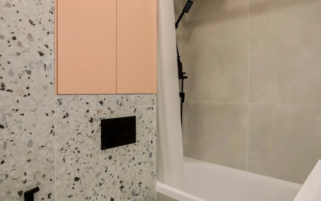 Na Kholmogorova 113 Flat