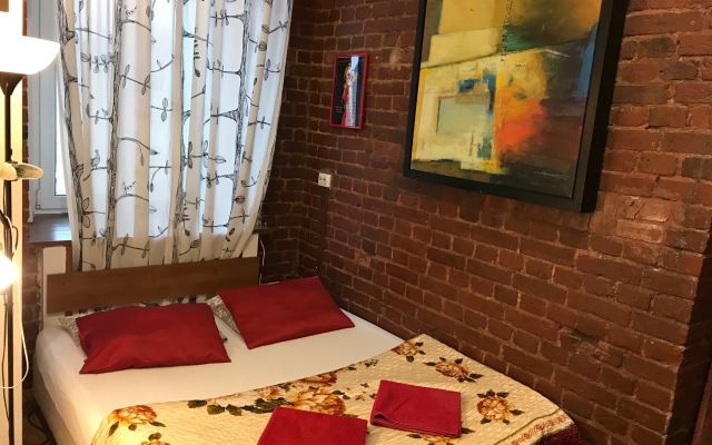 On Sukharevke Guest house