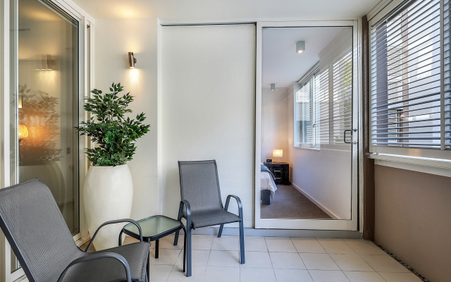 Sophisticated Near Bondi Beach Apartments