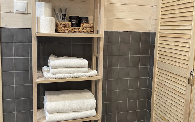 Бунгало С террасой и чаном