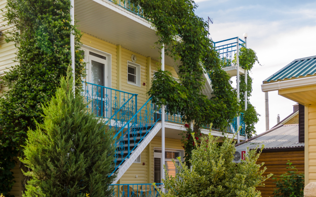 Gelios Guest House
