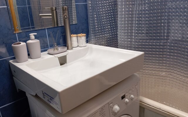 Teply Bereg Apartment