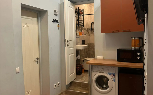 Апартаменты Недорогая студия в центре