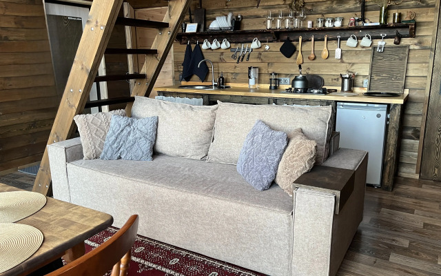Khvoya Guest House