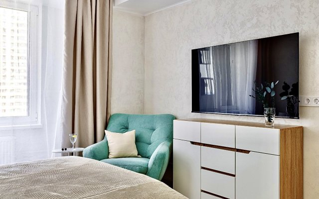 Apartment on Uralskaya 75/6