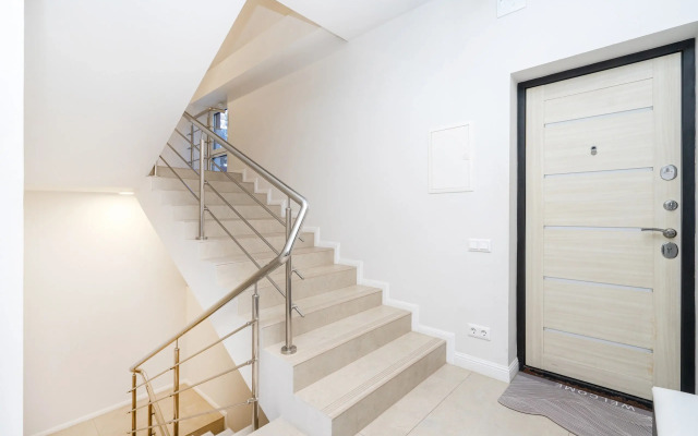 Uyutny Taunkhaus V Tsentralnom Rayone Sochi Private House