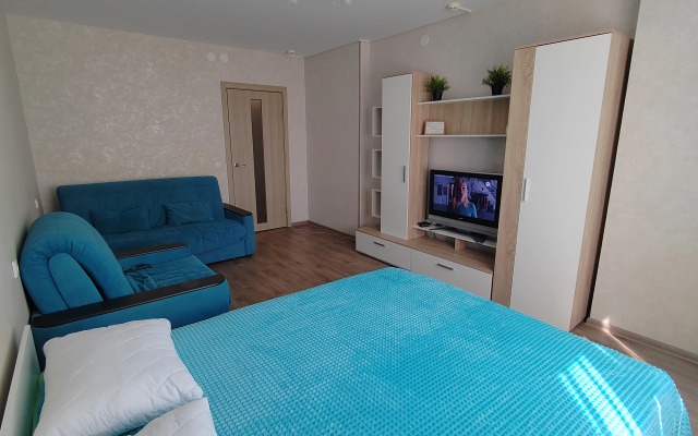 Апартаменты с Видом на Реку