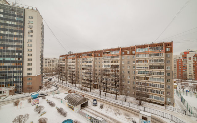 Krasnykh Komandirov 21 Apartments