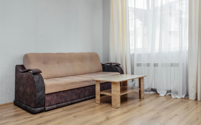 Semeynye U Plyazha S Podogrevaemym Basseynom Apartments