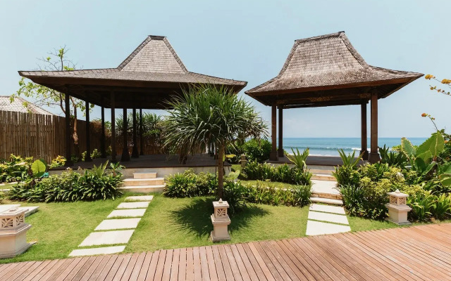 Nalas Villa