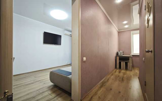Comfort + Ot Sutochno.Tob Apartaments