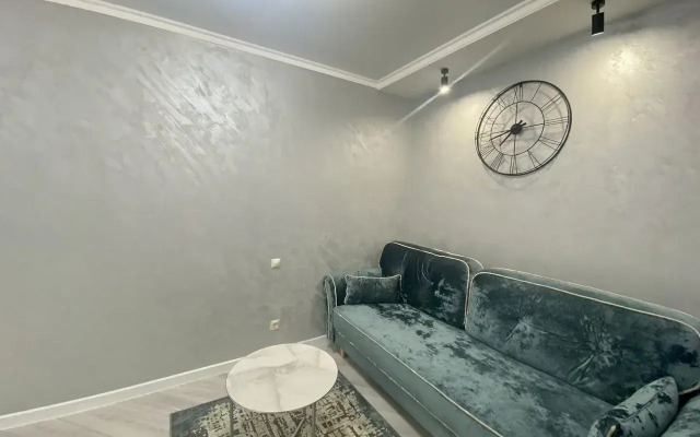 Квартира на Улице Зураба Магкаева 2/2 8 Этаж