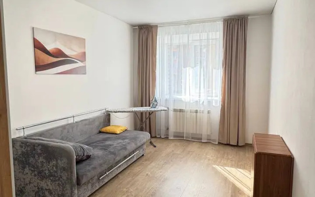 Nedaleko Ot Metro Flat