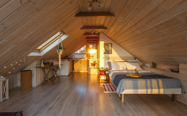 Гостевой Дом с Кипарисами в горах с видом на море