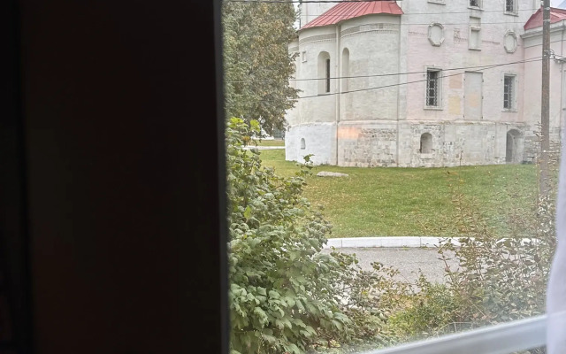 Studiya U Sobornoy Ploschadi Kremlya Flat