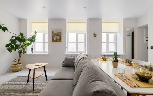 Апартаменты на Невском Проспекте 110