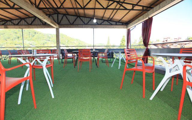 Отель Лазурит