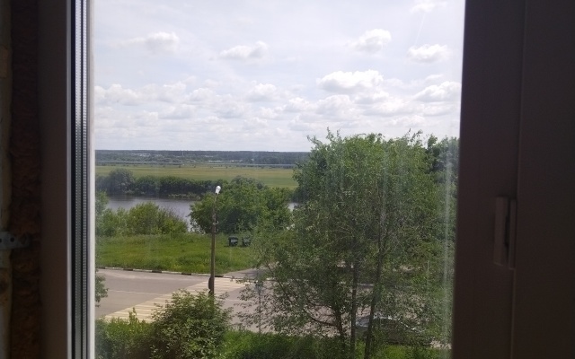 Na Beregu Reki Oka Apartments