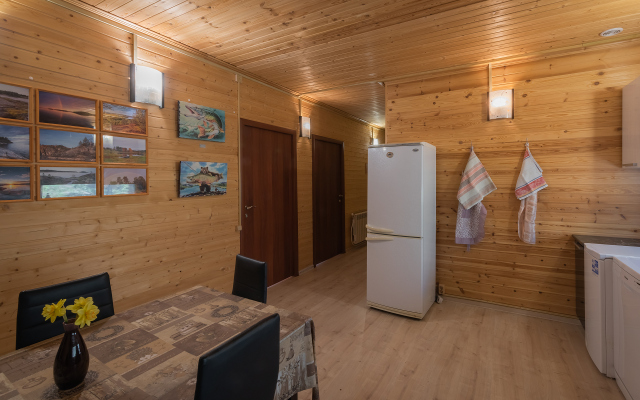 Bereg U Lesa Guest House