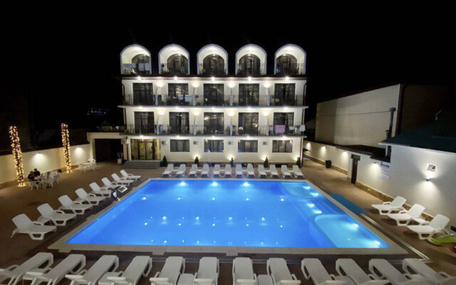 Moretel 4* Hotel