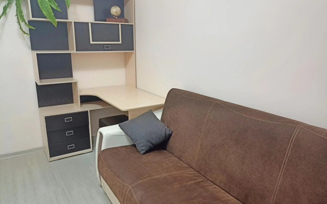 Yevrotreshka (122) Flat