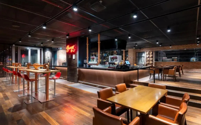 Holiday Inn Doha - the Business Park, an IHG