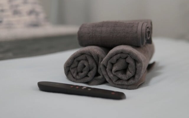 Квартира Серафимовича 1/4-1