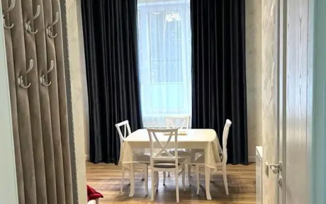 Апартаменты Family 2