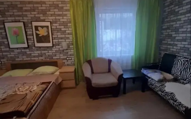 Квартира двухкомнатная с балконом в Октябрьском районе