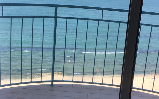 Apartment Priboy 05 by the sea for relaxation and wellness