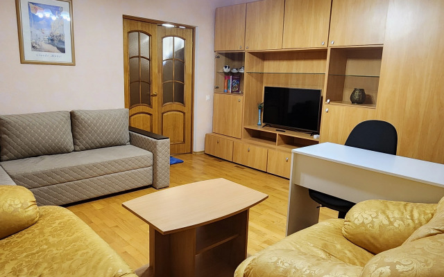 Uyutnaya V 5 Minutakh Do Morya Flat