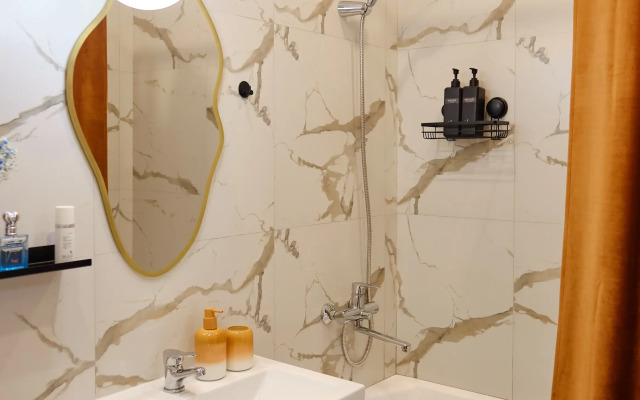 Premium V Zhk Akadem Tsentre Apartment