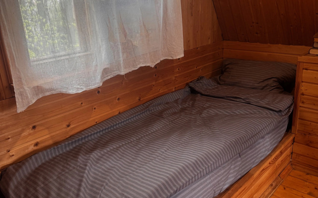 V Lesu S Baney I Kupelyyu Private house