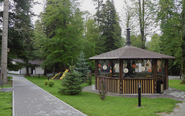 Dacha Apartments