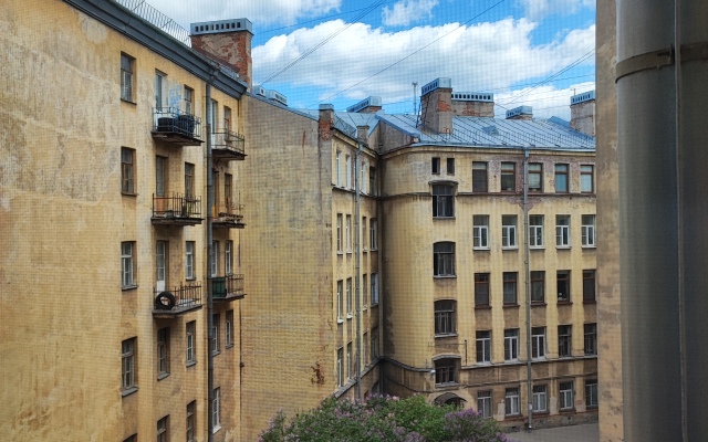 Апартаменты Петербургская Квартира в Центре на Марата