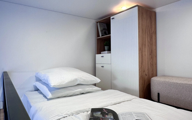 Апартаменты Уютная Студия с Евроремонтом