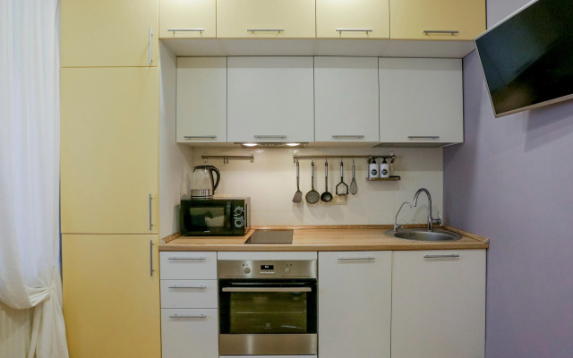 Na ulitse Germana Titova 12k2 Apartments