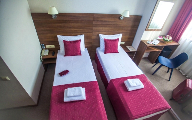 Hotel Milot